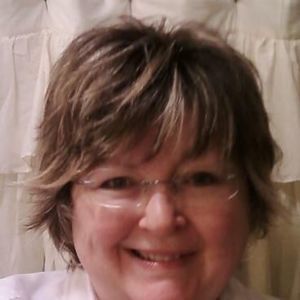 Meet your Posher, Debbie